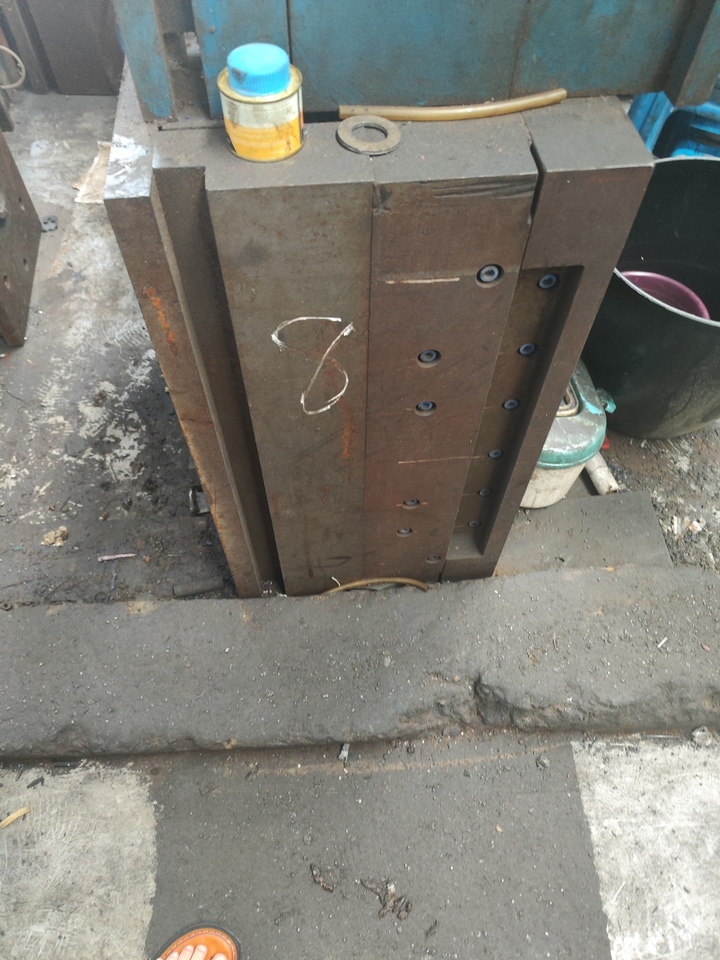 门护板总成模具11个-3