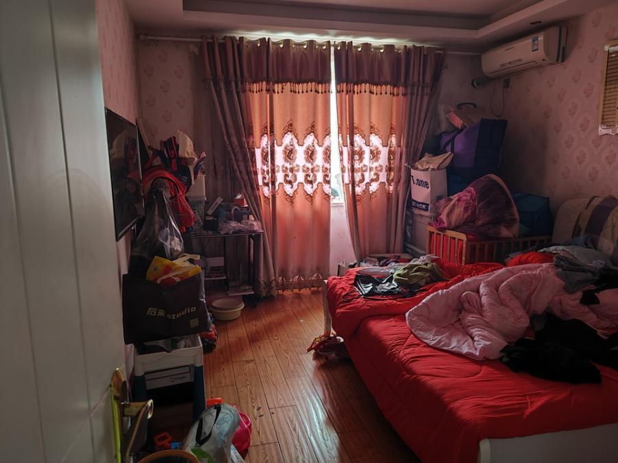 明珠山庄22幢304室-4