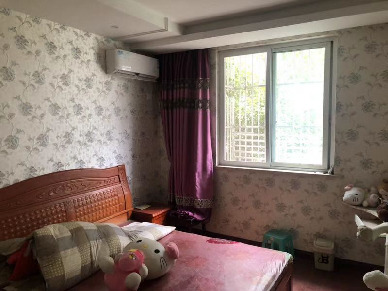 丽江花园22幢103室