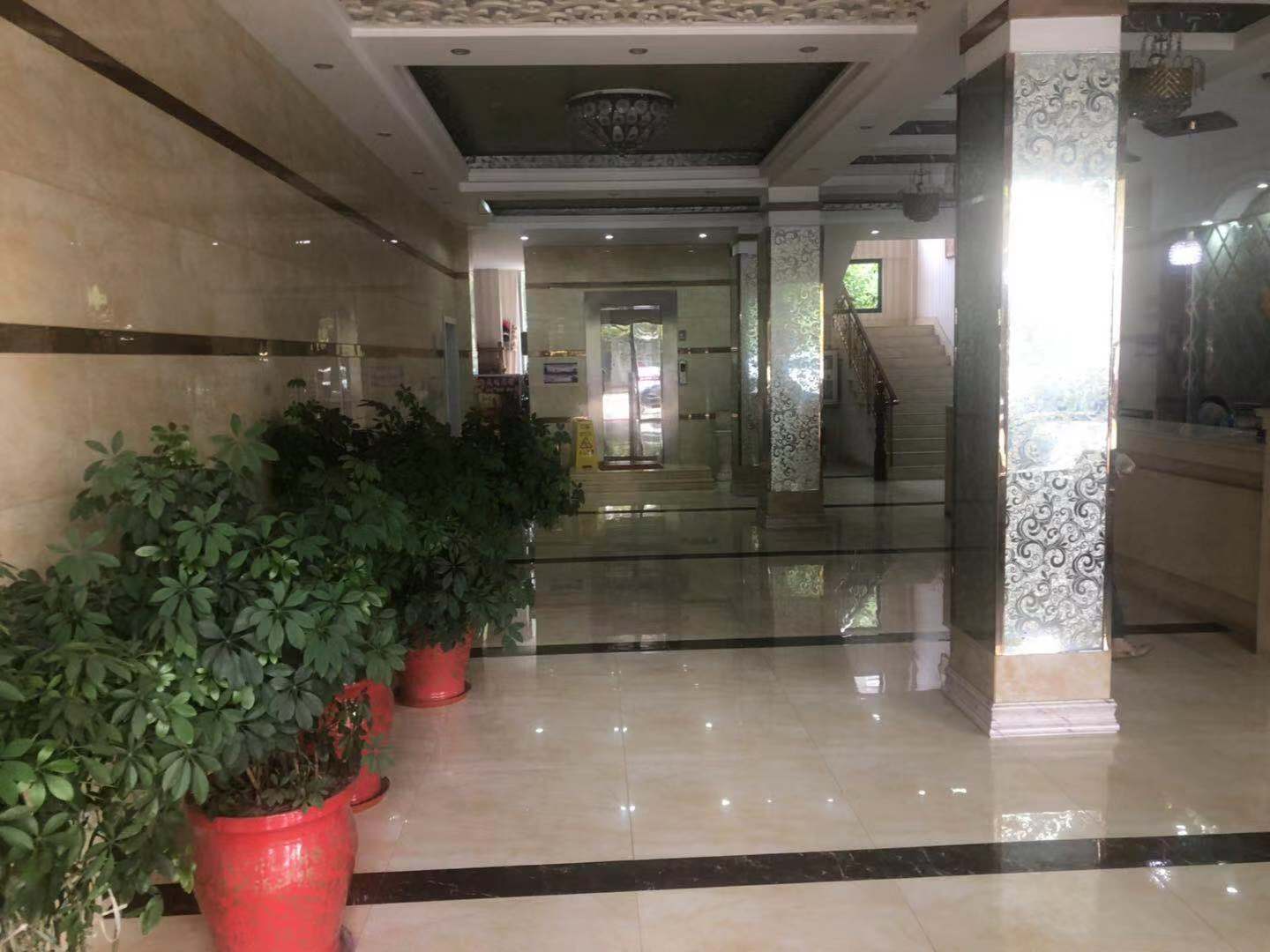 绍兴路商业1-3层房地产