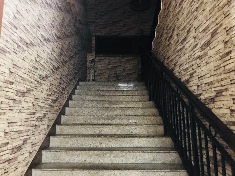商铺101室