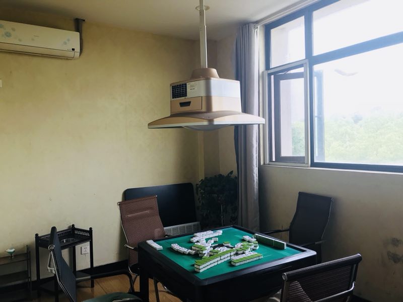 商铺105室