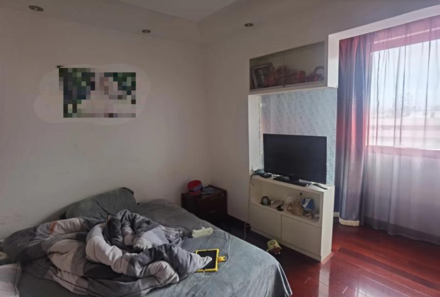 江都区6皇剑广场802室-5